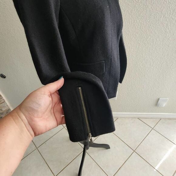 LOFT wool blend asymmetrical contemporary jacket blazer size 2P - Picture 5 of 8